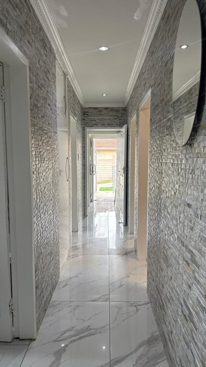 4 Bedroom Property for Sale in Cambridge West Eastern Cape